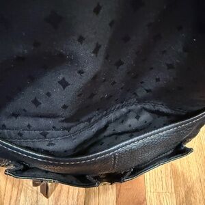 This is a Fossil Morgan Traveler crossbody bag